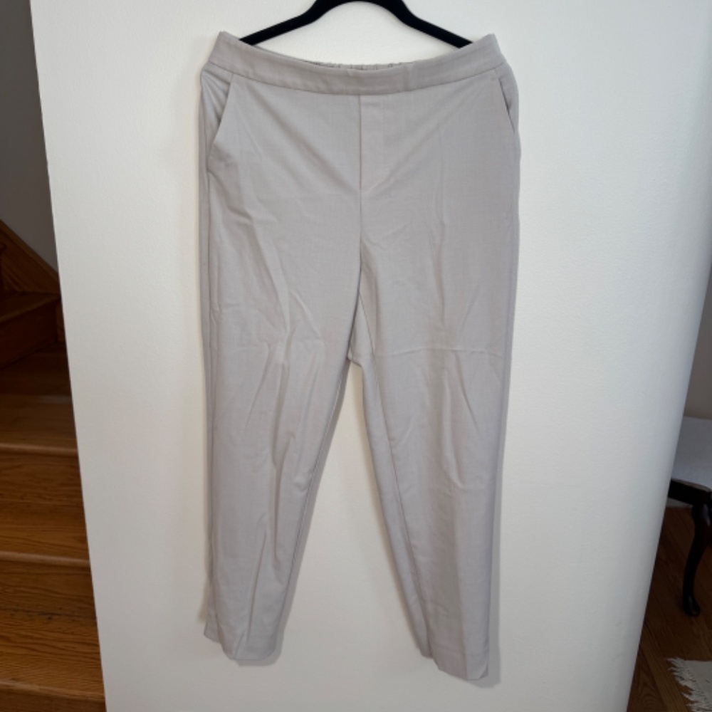 Banana Republic Factory Cream Cropped Ankle Pants - Picture 2 of 5